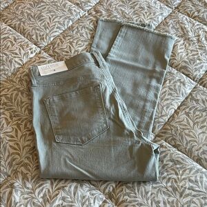 New With Tags LOFT Sage Green Skinny Crop Jeans